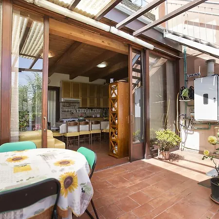 Affittacamere Zahra Πανσιόν *