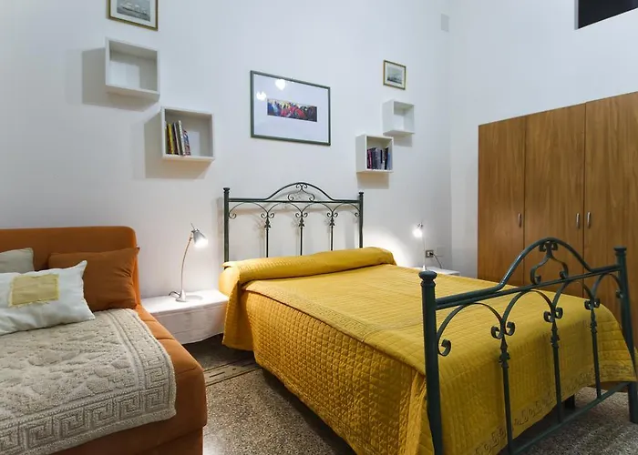 Affittacamere Zahra Πανσιόν