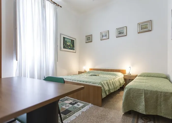 Πανσιόν Affittacamere Zahra Αλγκέρο